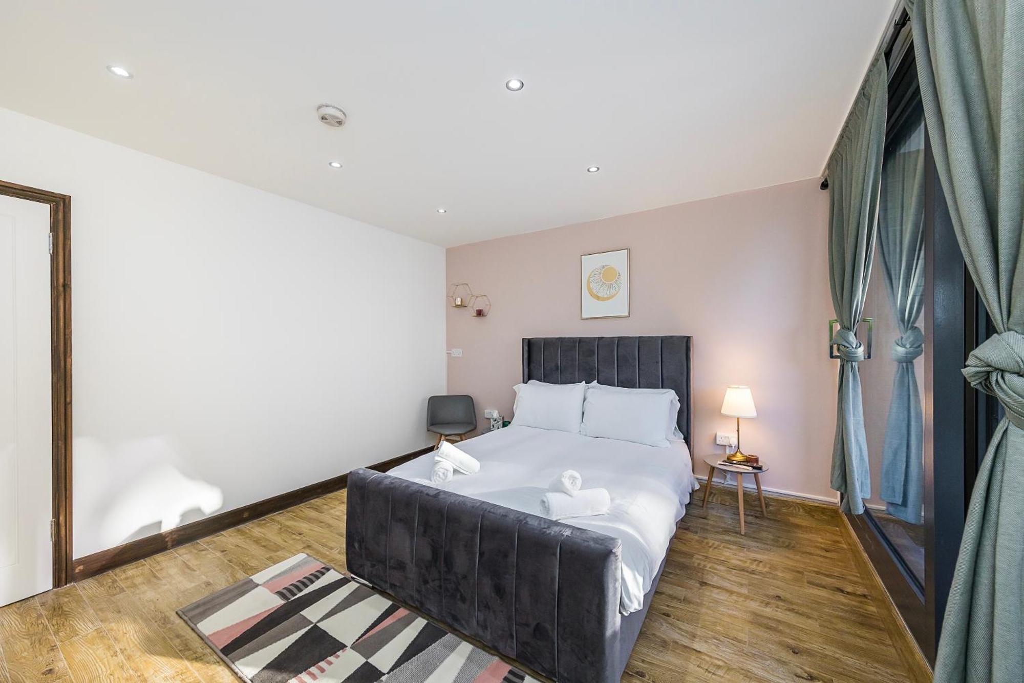Marylebone Hub * London